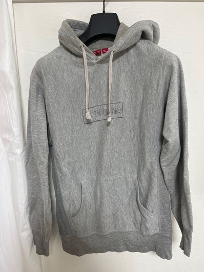 Supreme KAWS Chalk Logo Hooded Sweatshirt "Grey"(2021)