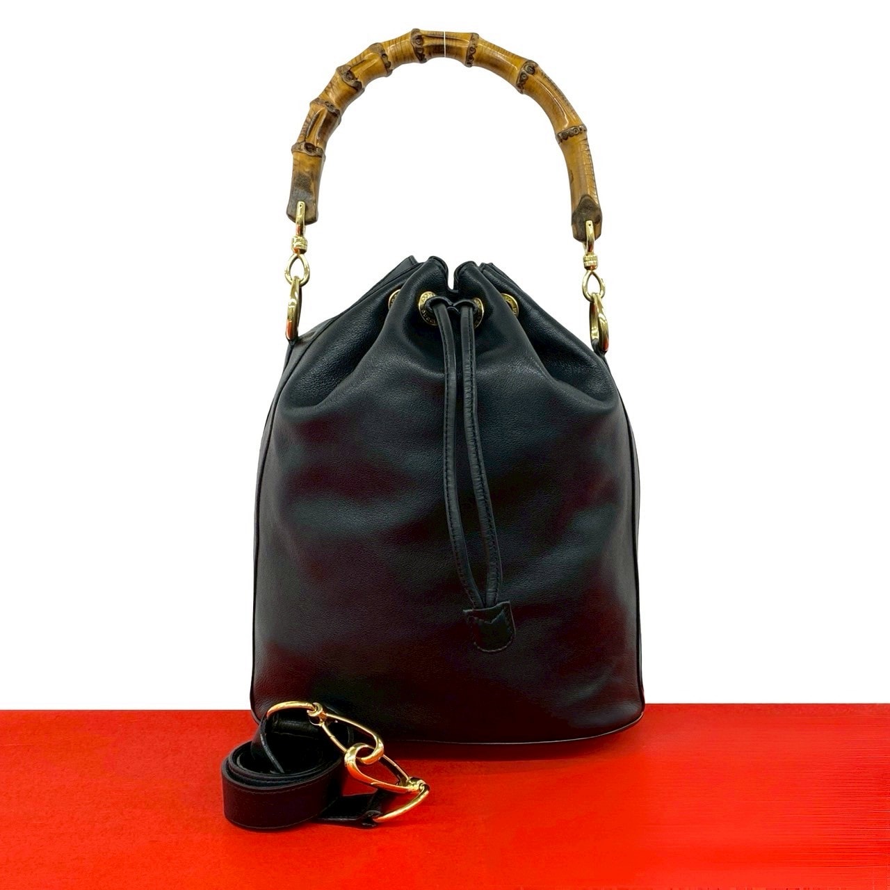 GUCCI グッチ バンブー レザー ショルダーバッグ ブラック
 282-7