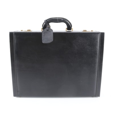 ■極美品 プラダ アタッシュケース レザー