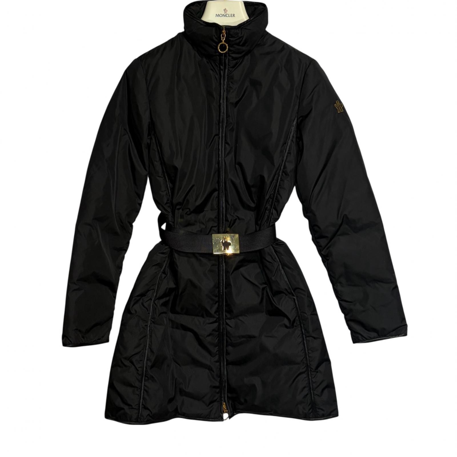 モンクレール ダウンジャケット レディース