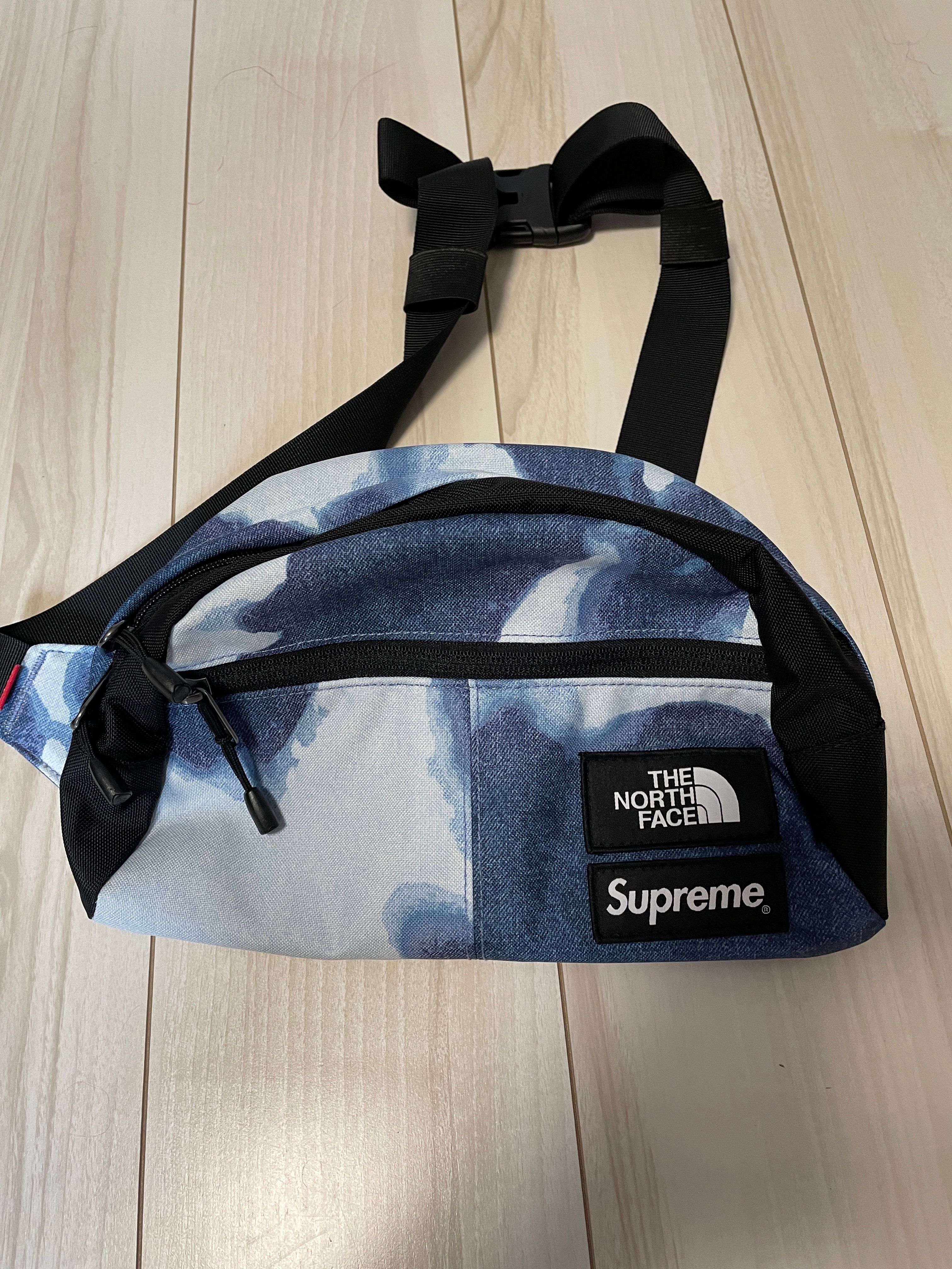 Supreme x The North Face Bleached Denim Print Roo II "Indigo"