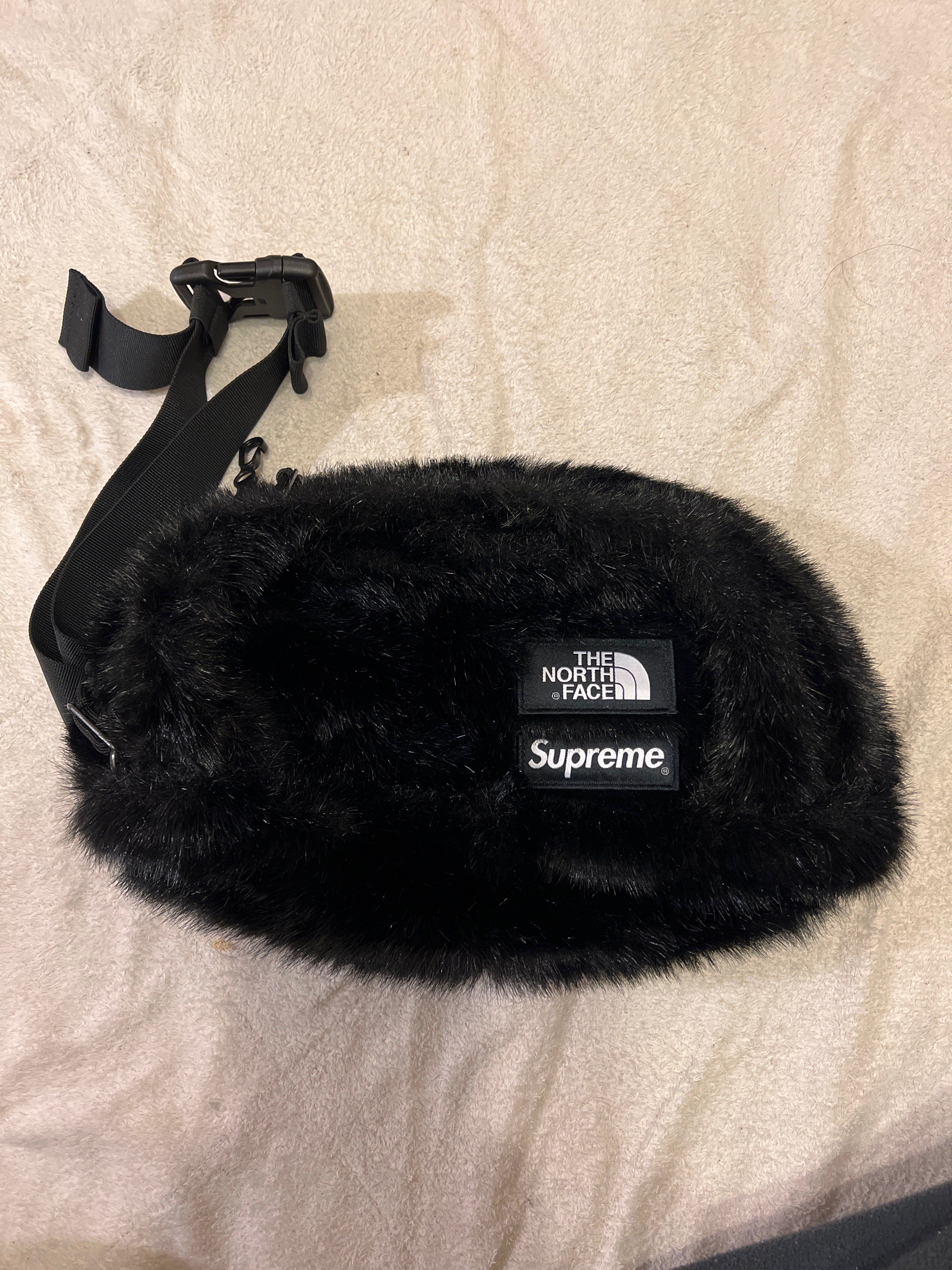 Supreme x The North Face Faux Fur Waist Bag "Black" NM82093I / NF0A5G87