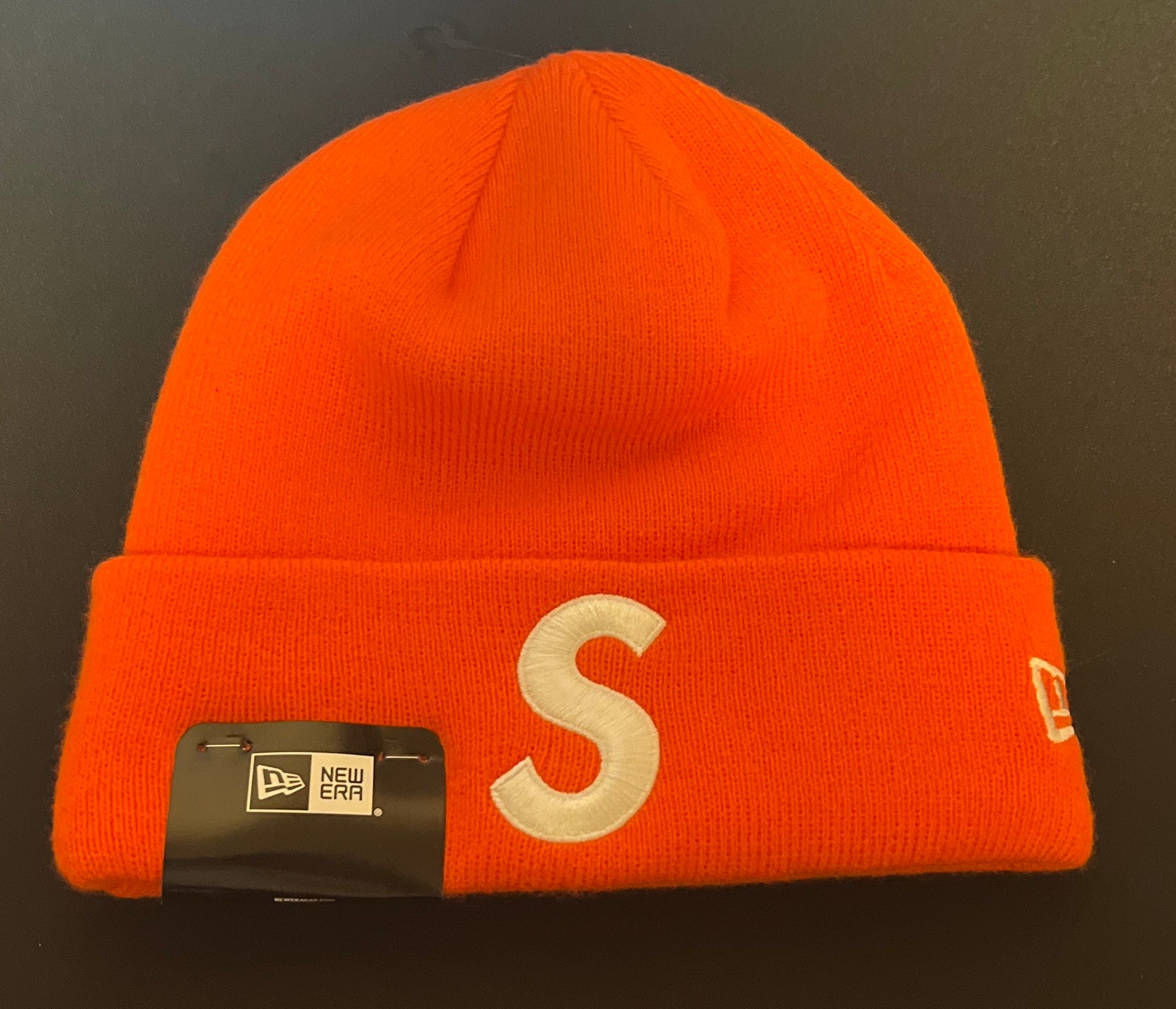 Supreme New Era S Logo Beanie "Orange" (24FW)
