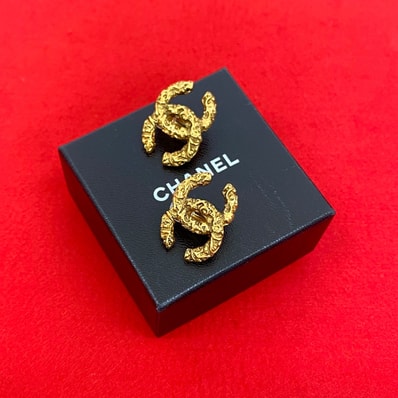 CHANEL シャネル ココマーク GP イヤリング ゴールド
60447