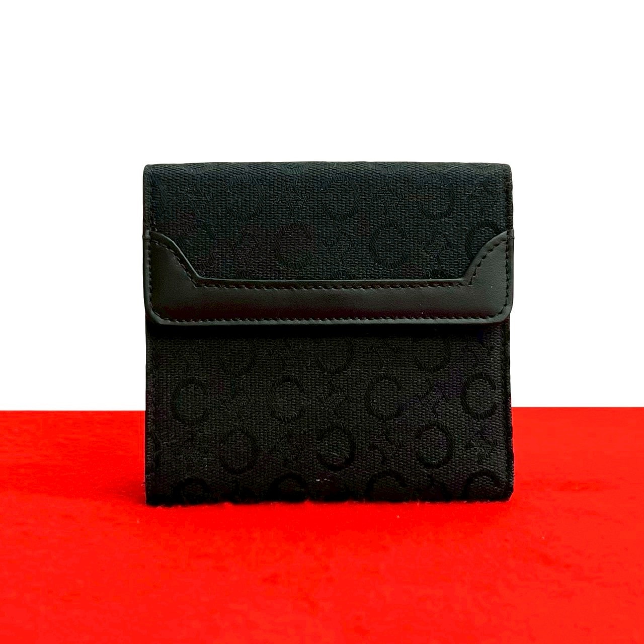 CELINE セリーヌ Cマカダム 総柄 キャンバス レザー 三つ折り財布 ブラック
16753