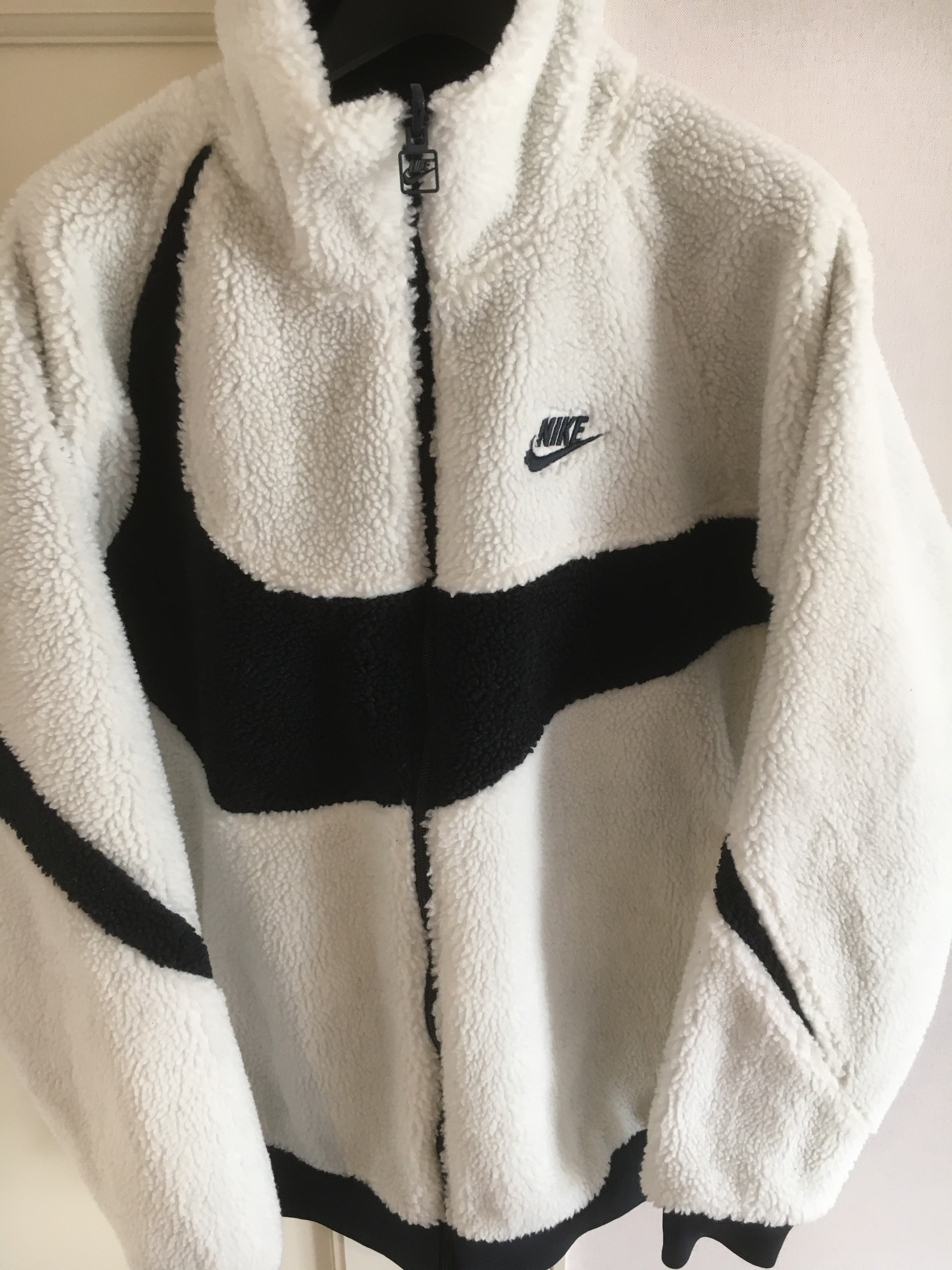 Nike Big Swoosh Reversible Boa Jacket "Sail/Dark Obsidian"