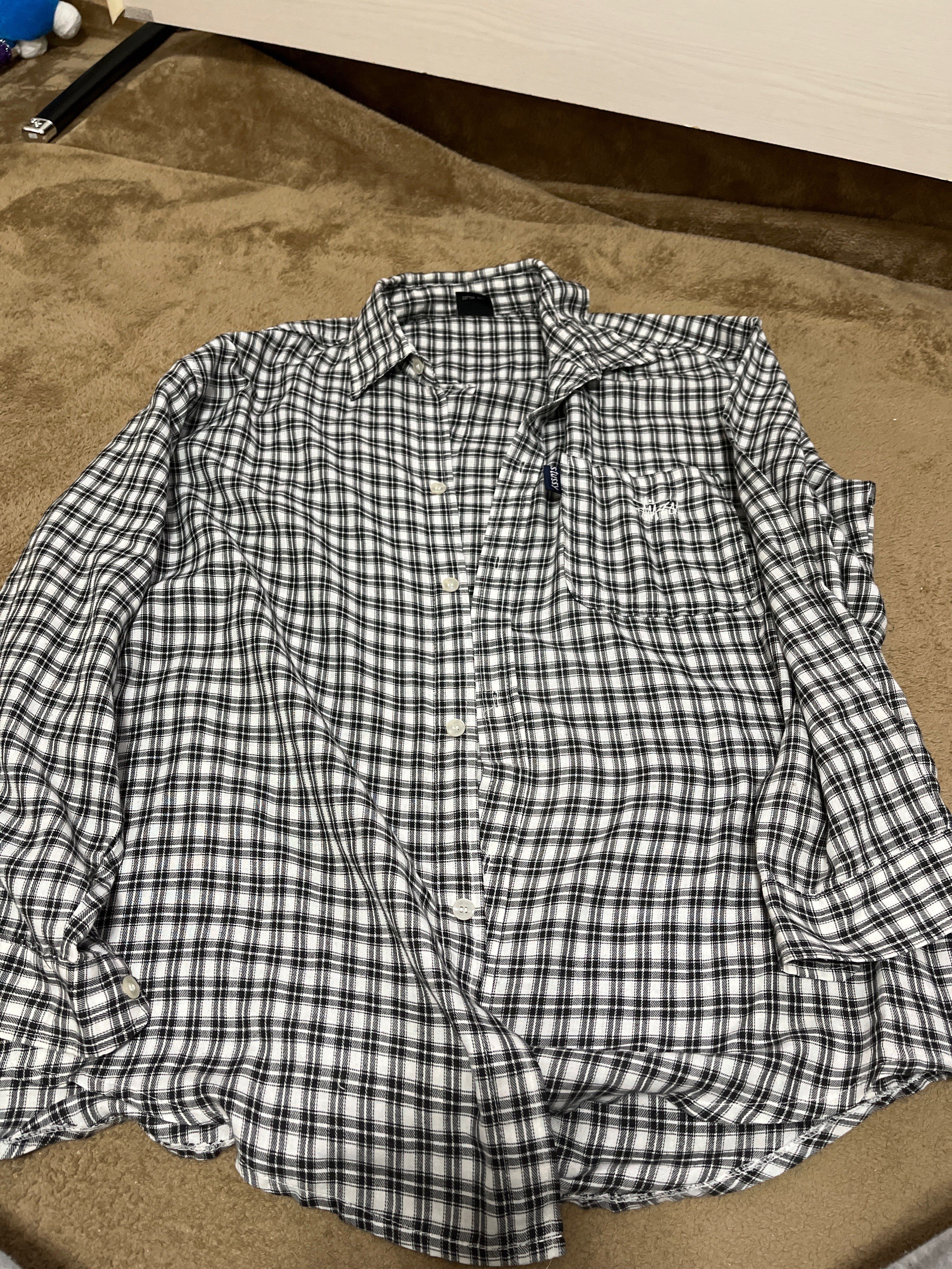 ステューシー シャツ