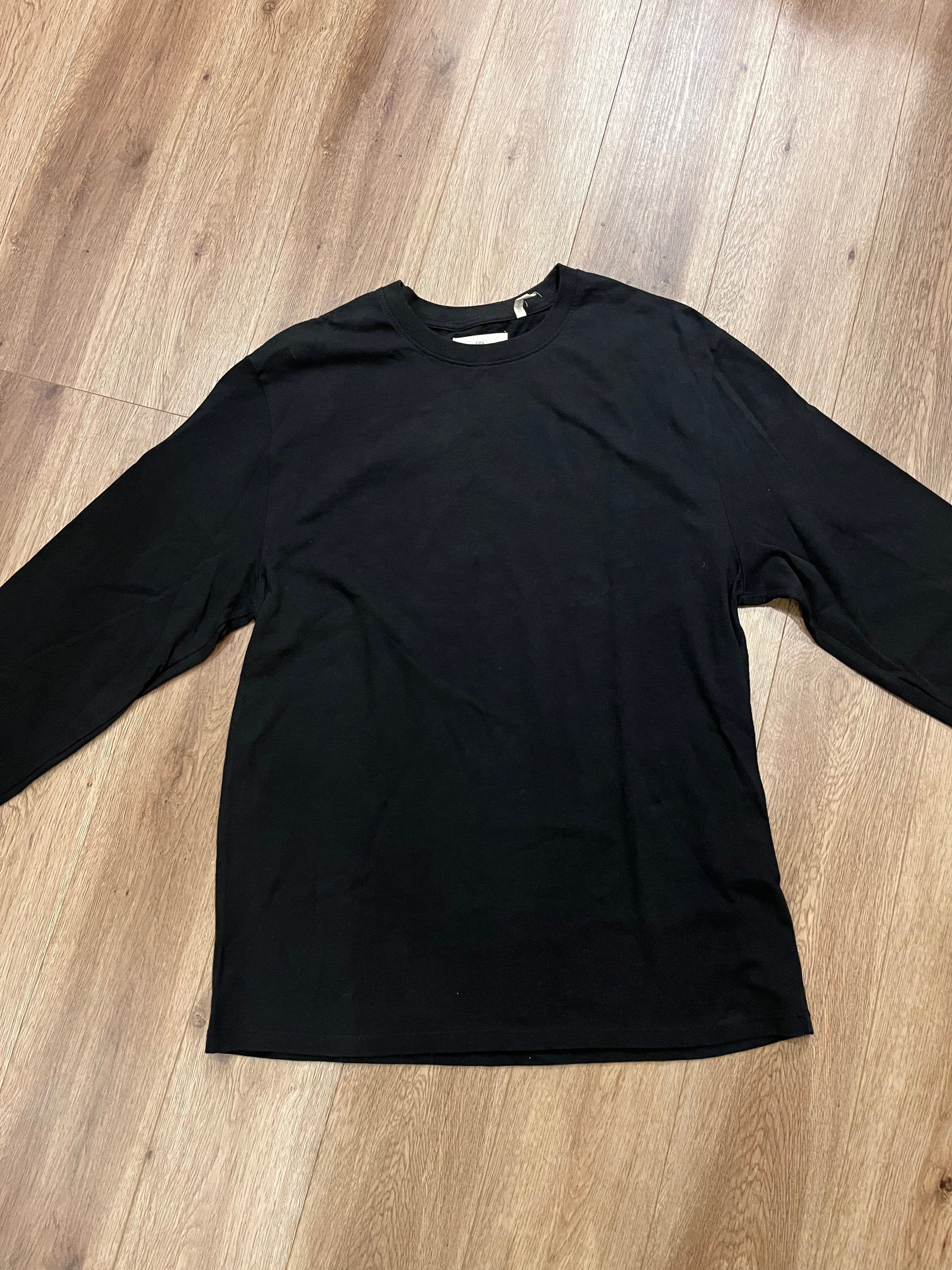 Essentials Boxy Graphic Long Sleeve