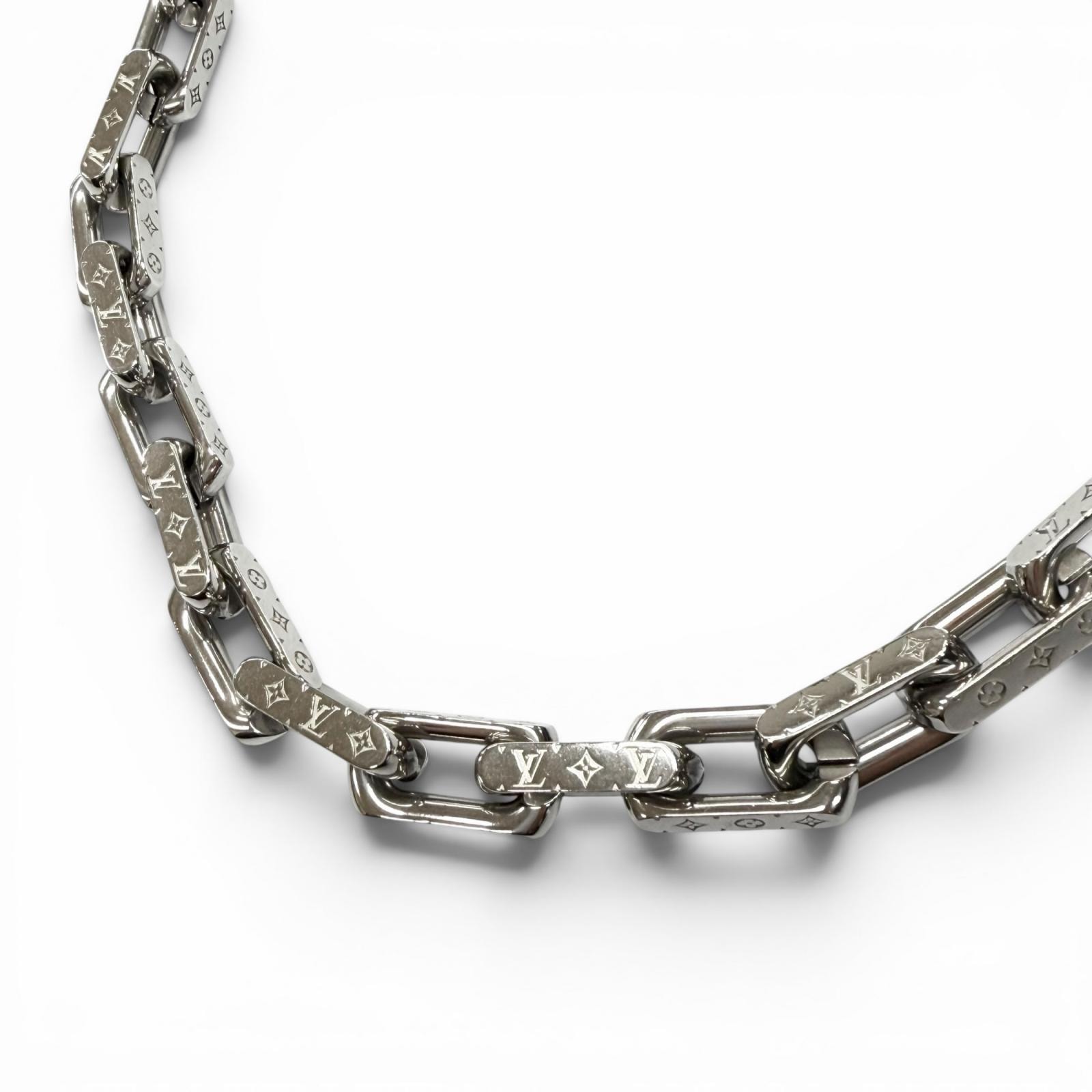 Louis Vuitton Monogram Chain Necklace "Silver"