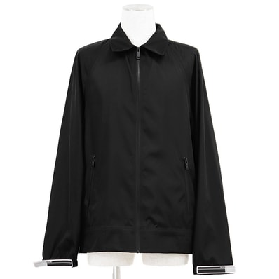 【SALE】PRADA プラダ ナイロン ブルゾン サイズ M メンズ ロゴ ラバーパッチ 撥水 ジャケット 2018年製 アウター ブラック 黒 イタリア製