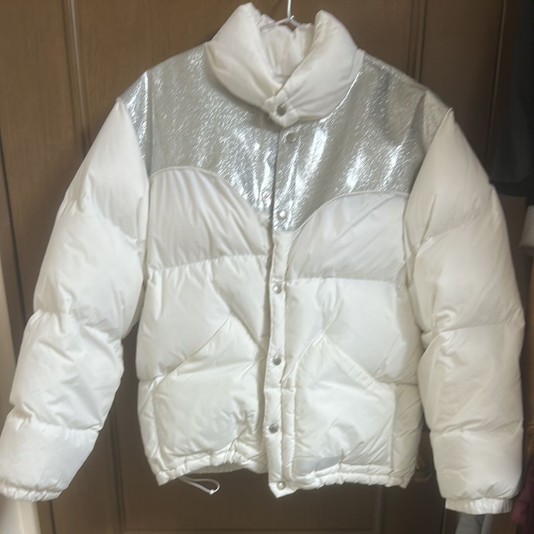 Supreme Glitter Yoke Down Puffer Jacket "White"