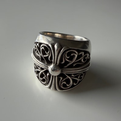 Chrome Hearts Classic Oval Cross Ring "Silver"