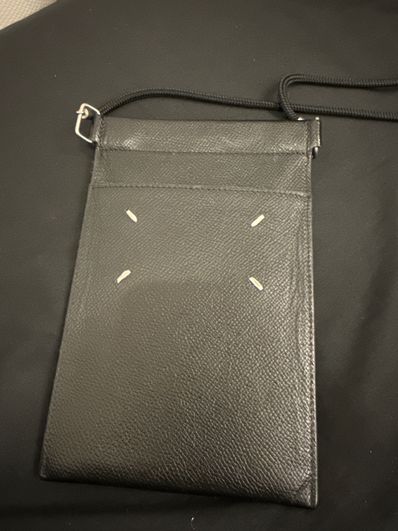 Maison Margiela Four Stitches Phone Holder "Black"