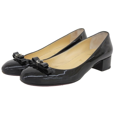 クリスチャンルブタン パテント MARCIA NODO ラウンドトゥ パンプス シューズ レディース 黒 ブラック 37 1/2 37 1/2