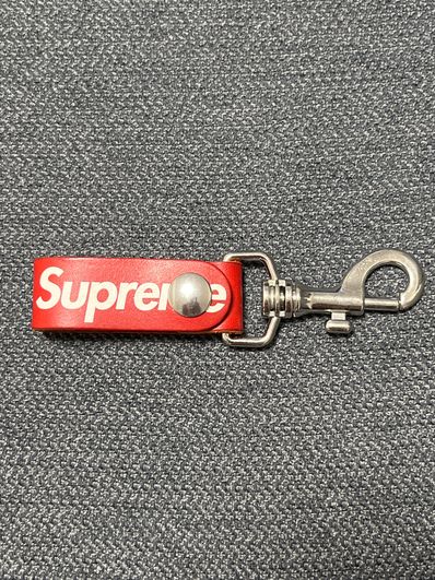 Supreme Leather Key Loop "Red"
