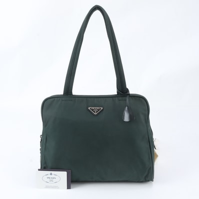 ■美品 プラダ テスート ナイロントライアングルロゴ B8494