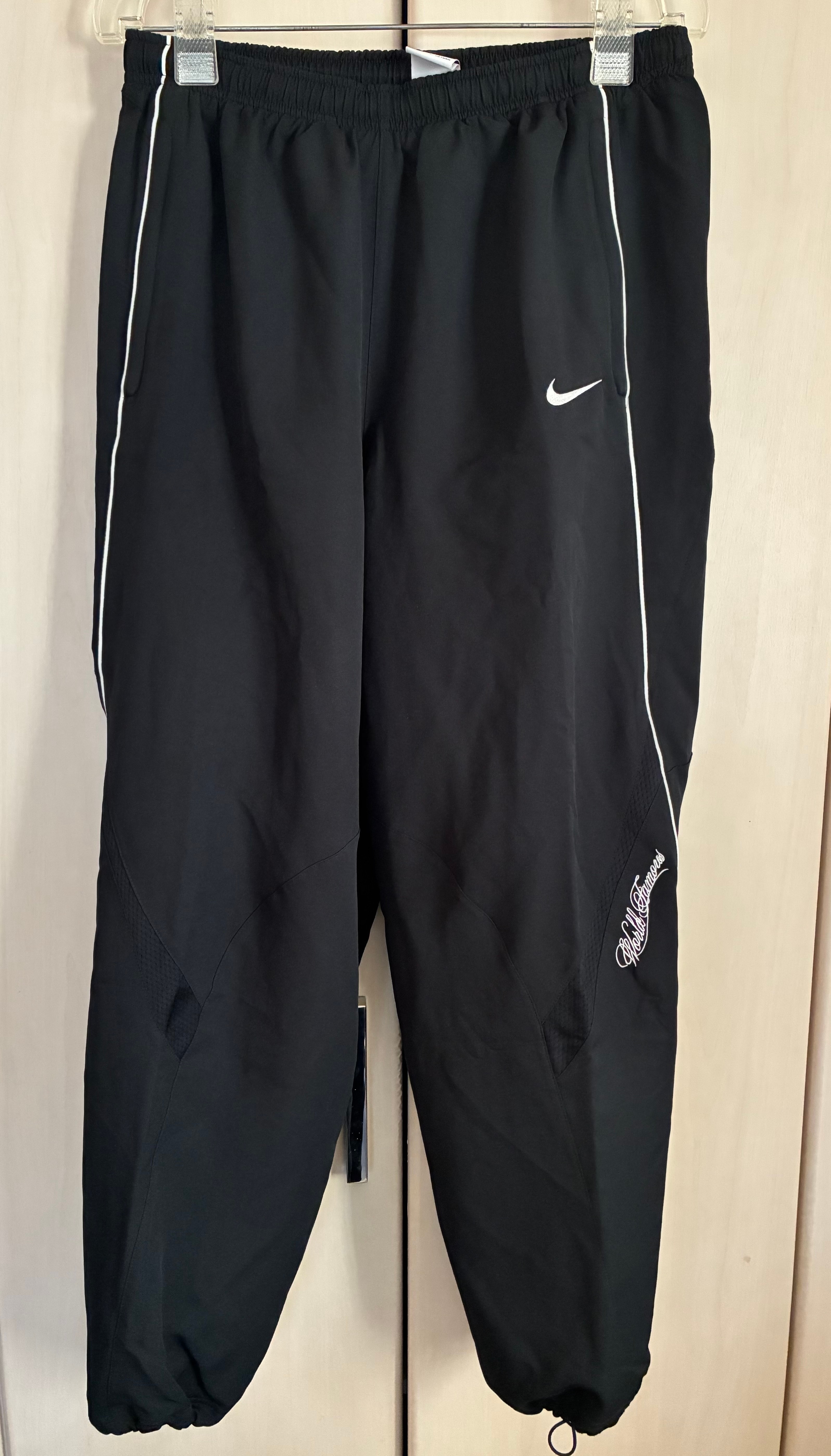 Supreme x Nike Sweatpant "Black"