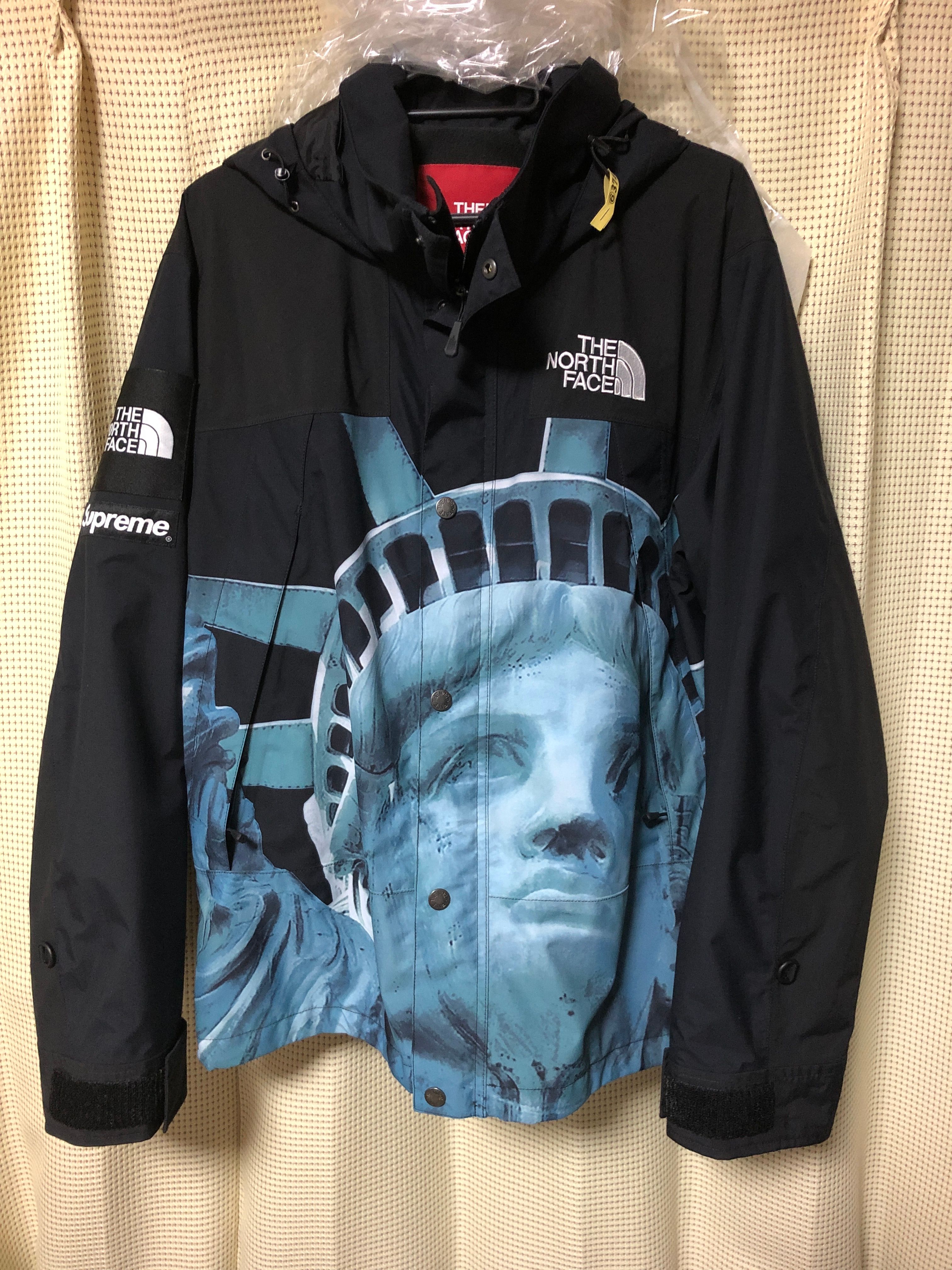 Supreme x The North Face Statue of Liberty Mountain Jacket "Black"