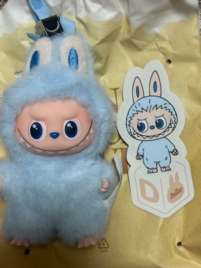 POP MART THE MONSTERS (LABUBU) Pin for Love Series-Vinyl Plush Pendant (A-M) D