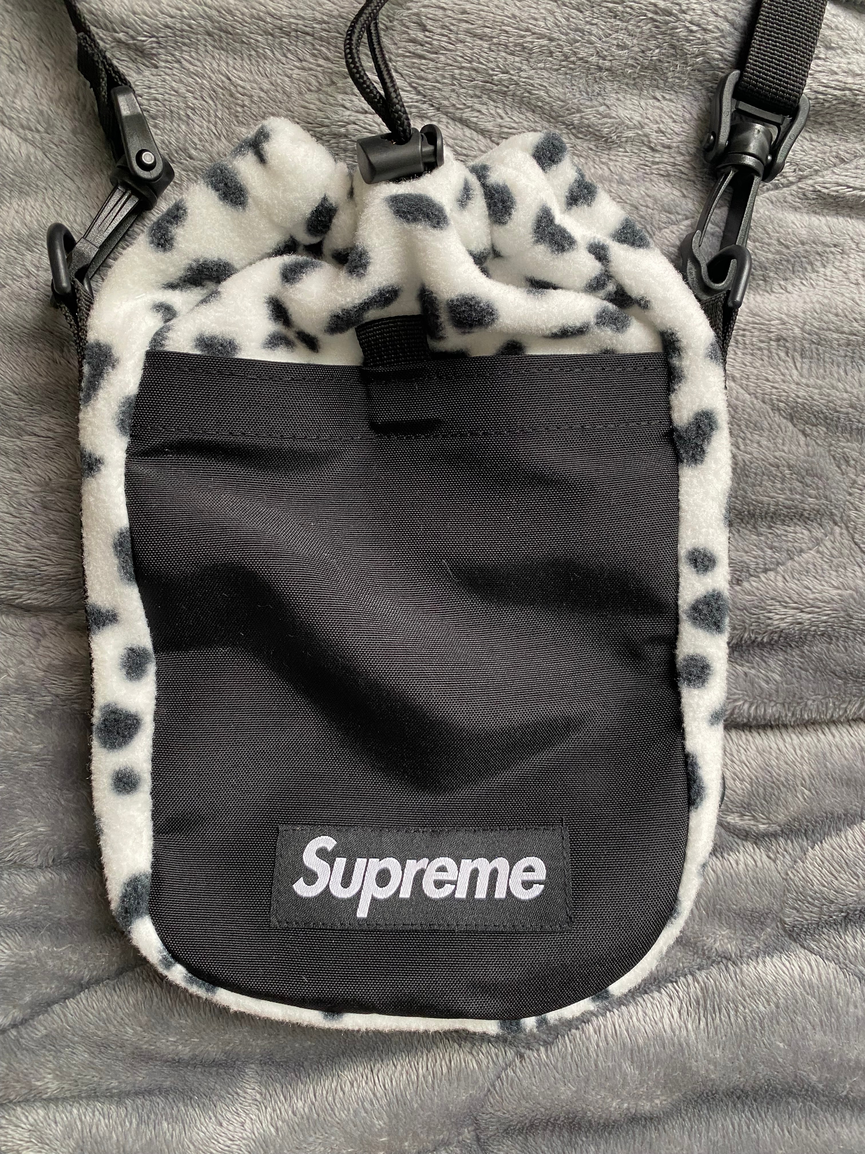 Supreme Neck Pouch 21SS 