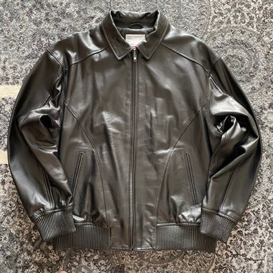 Supreme Studded Arc Logo Leather Jacket "Black"