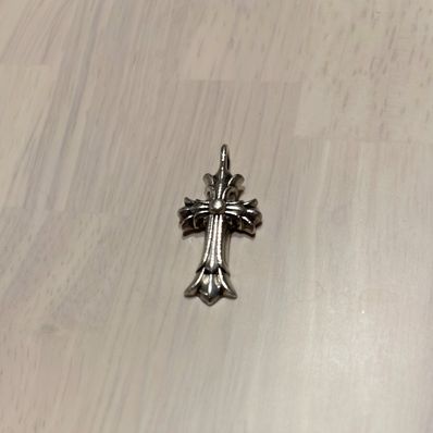 Chrome Hearts Double CH Cross Charm "Silver"