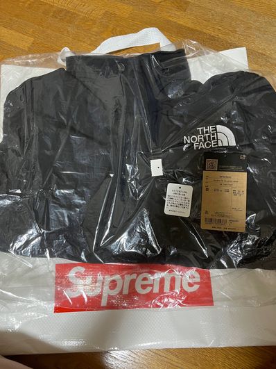 Supreme x The North Face Trekking Convertible Jacket "Black"