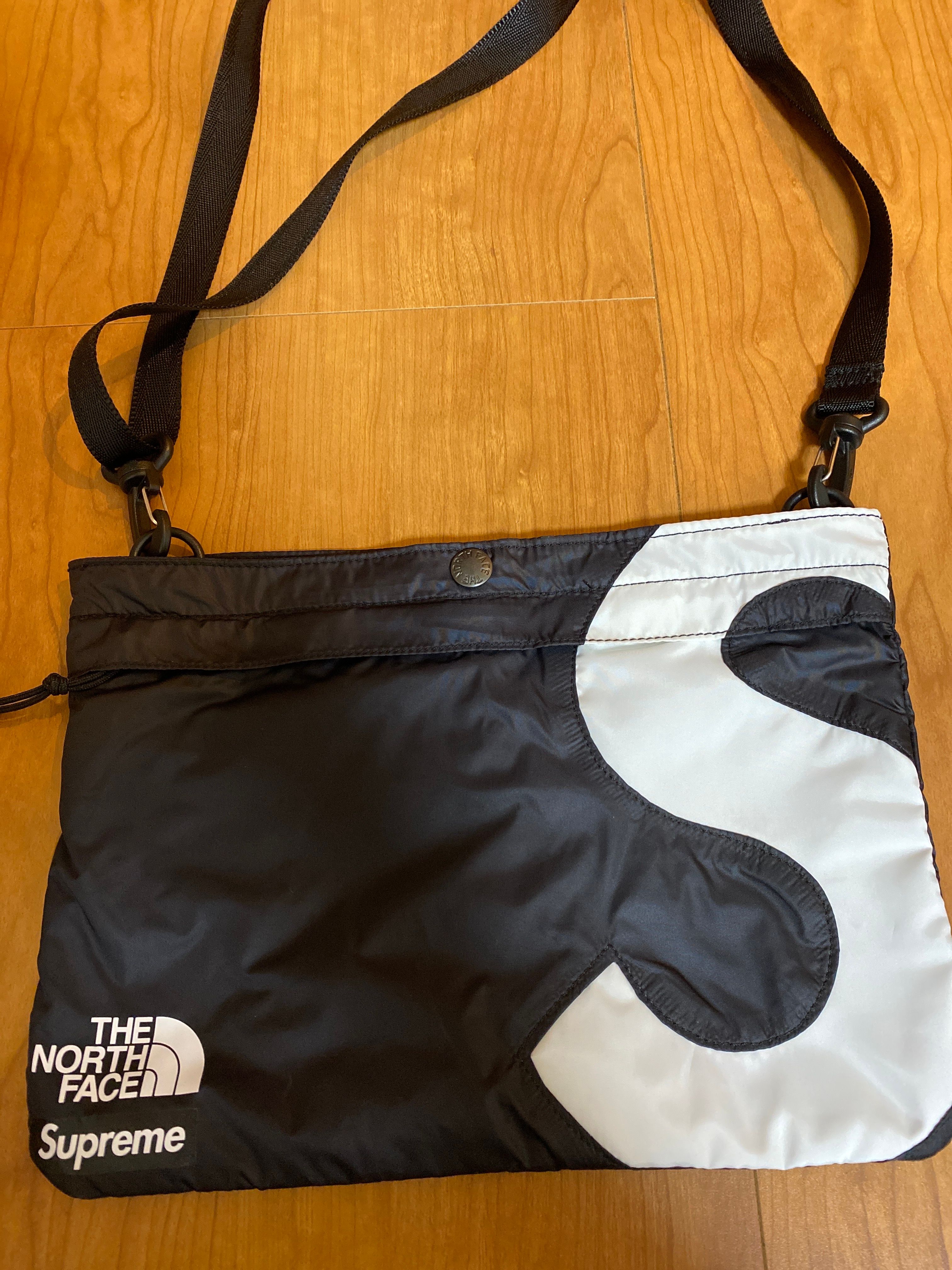 Supreme x The North Face S Logo Shoulder Bag "Black"