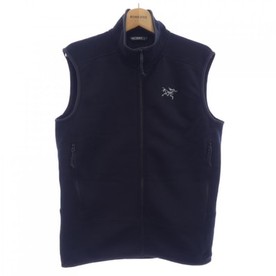 アークテリクス ARC'TERYX ベスト