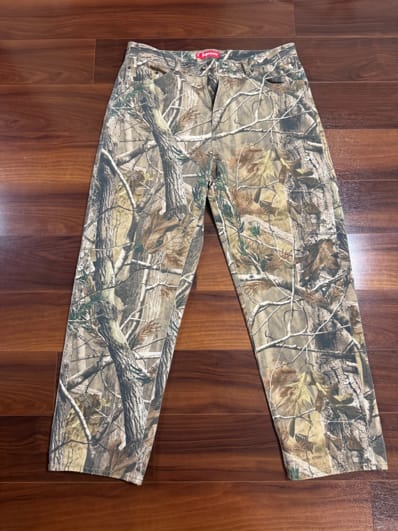 Supreme Baggy Jean (25FW) "Realtree AP Camo"