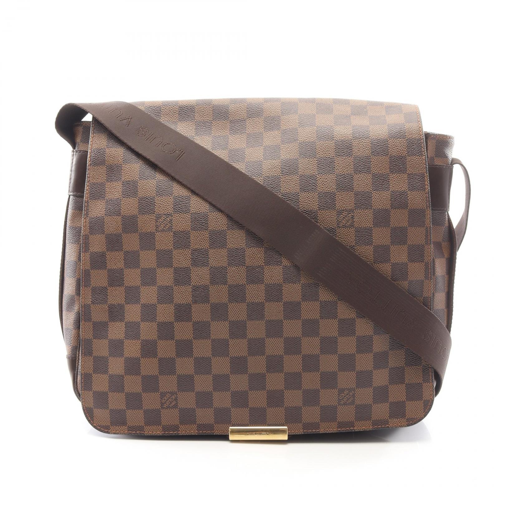 Louis Vuitton Damier Bastille