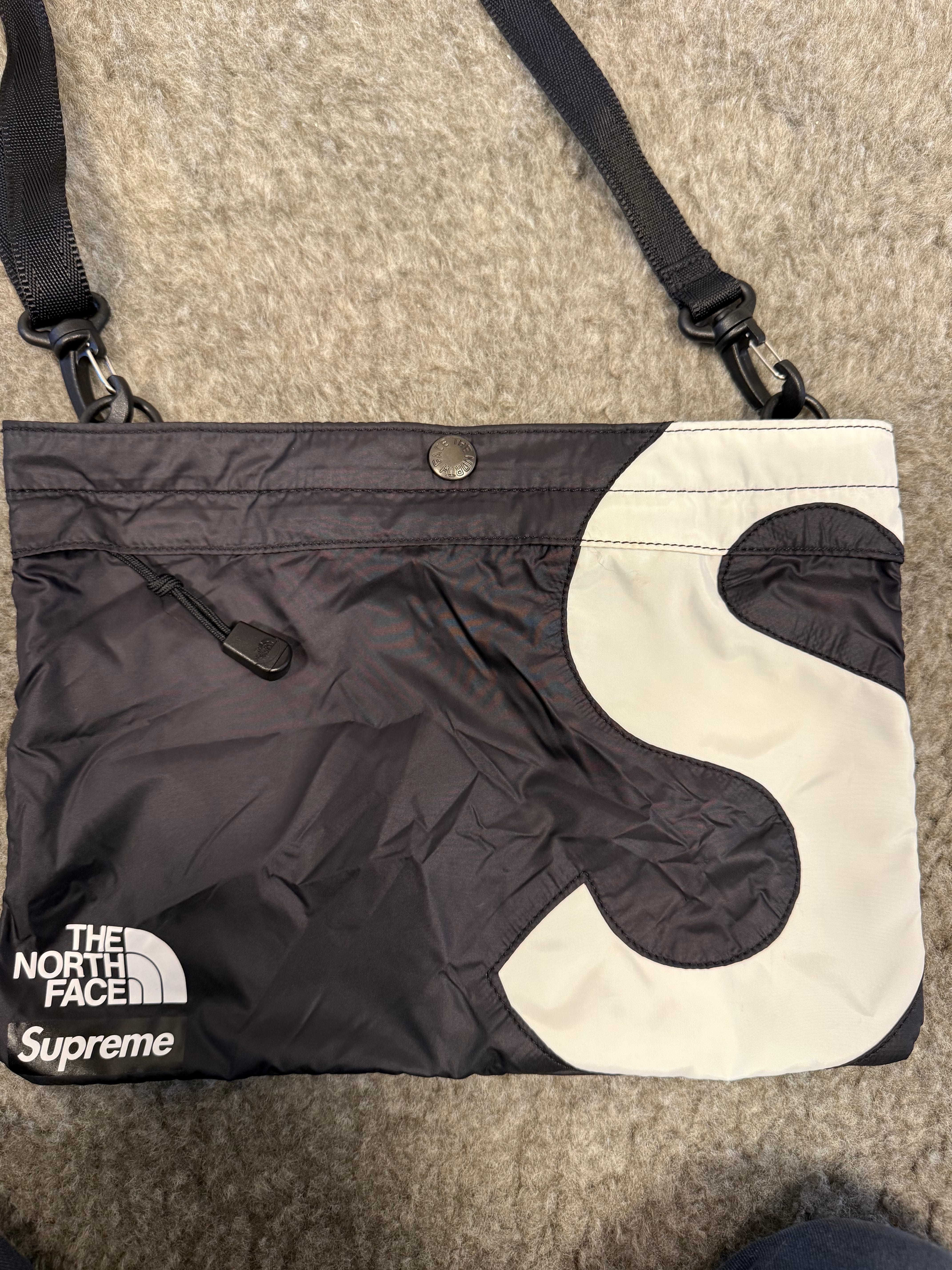 Supreme x The North Face S Logo Shoulder Bag "Black"