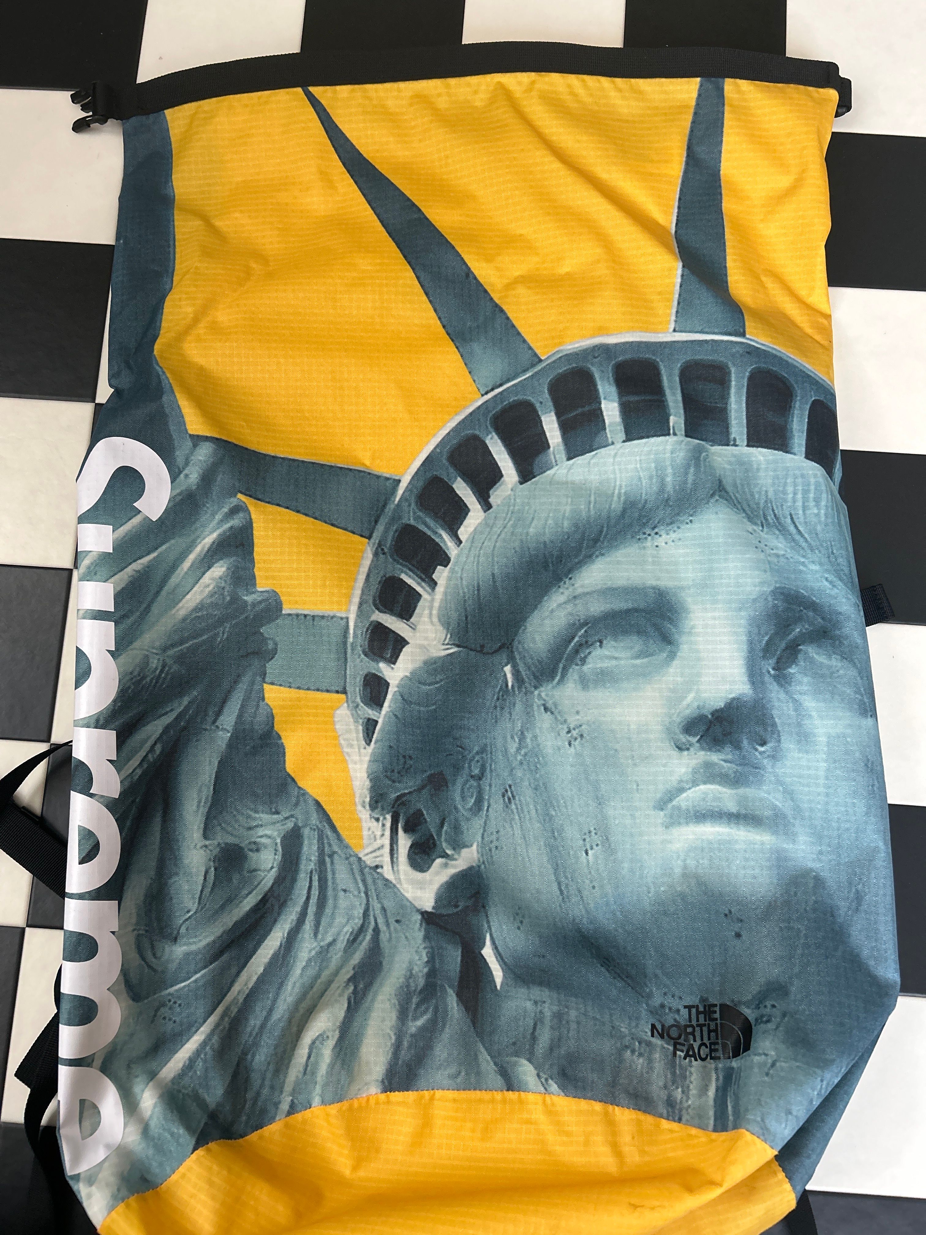 Supreme x The North Face Statue of Liberty Waterproof Backpack "Yellow"