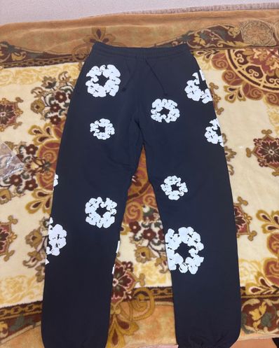 DENIM TEARS The Cotton Wreath Sweat Pants "Black"