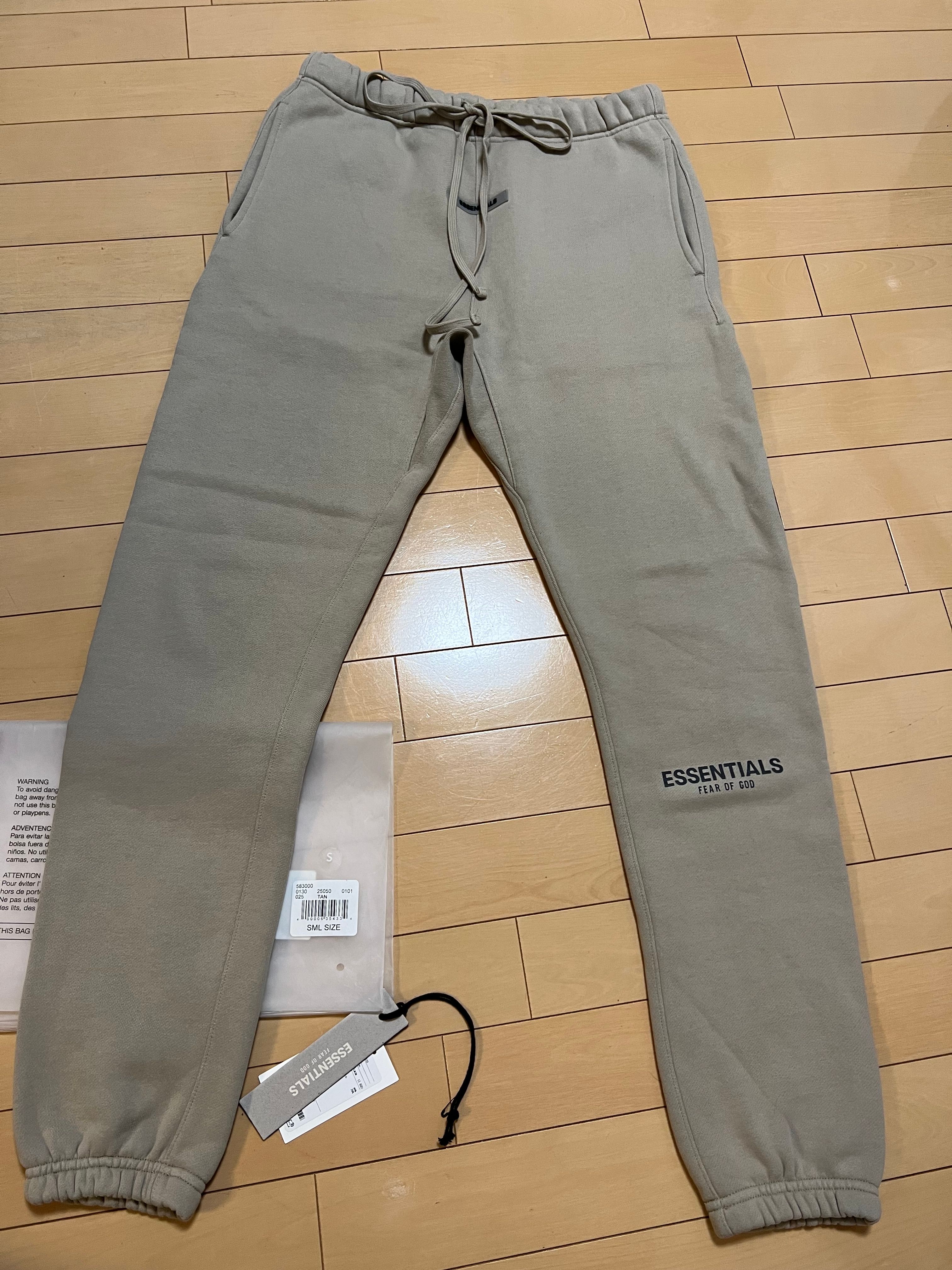 FEAR OF GOD ESSENTIALS Sweatpants "Tan"