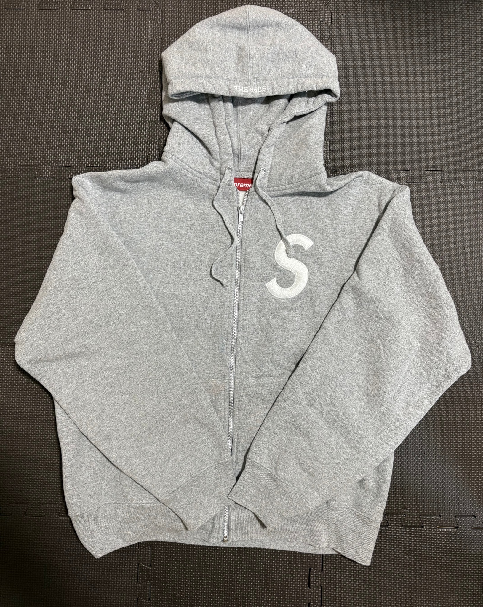 Supreme S Logo Zip Up Hooded Sweatshirt (25FW) "Heather Grey"