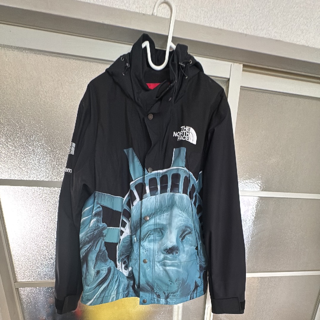 Supreme x The North Face Statue of Liberty Mountain Jacket "Black"