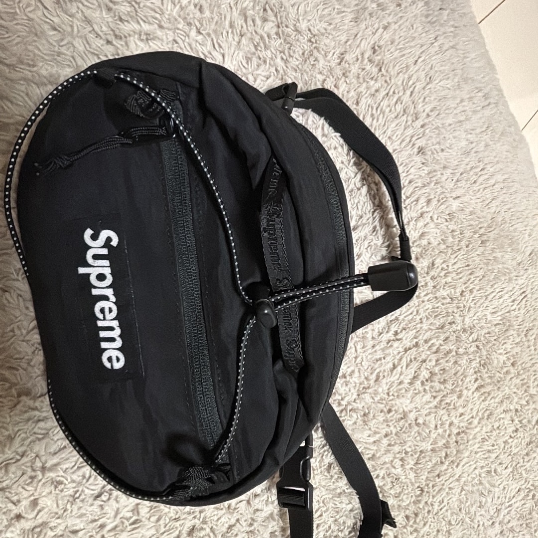 Supreme Waist Bag 2.5L "Black" (20FW)