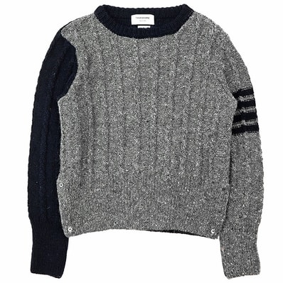 【美品】THOM BROWNE トムブラウン ケーブルニット ウール/モヘア サイズ 3 メンズ ローゲージ 4BARストライプ サイドボタン ロングスリーブ 長袖 トップス グレー ネイビー 紺 灰色 アイルランド製