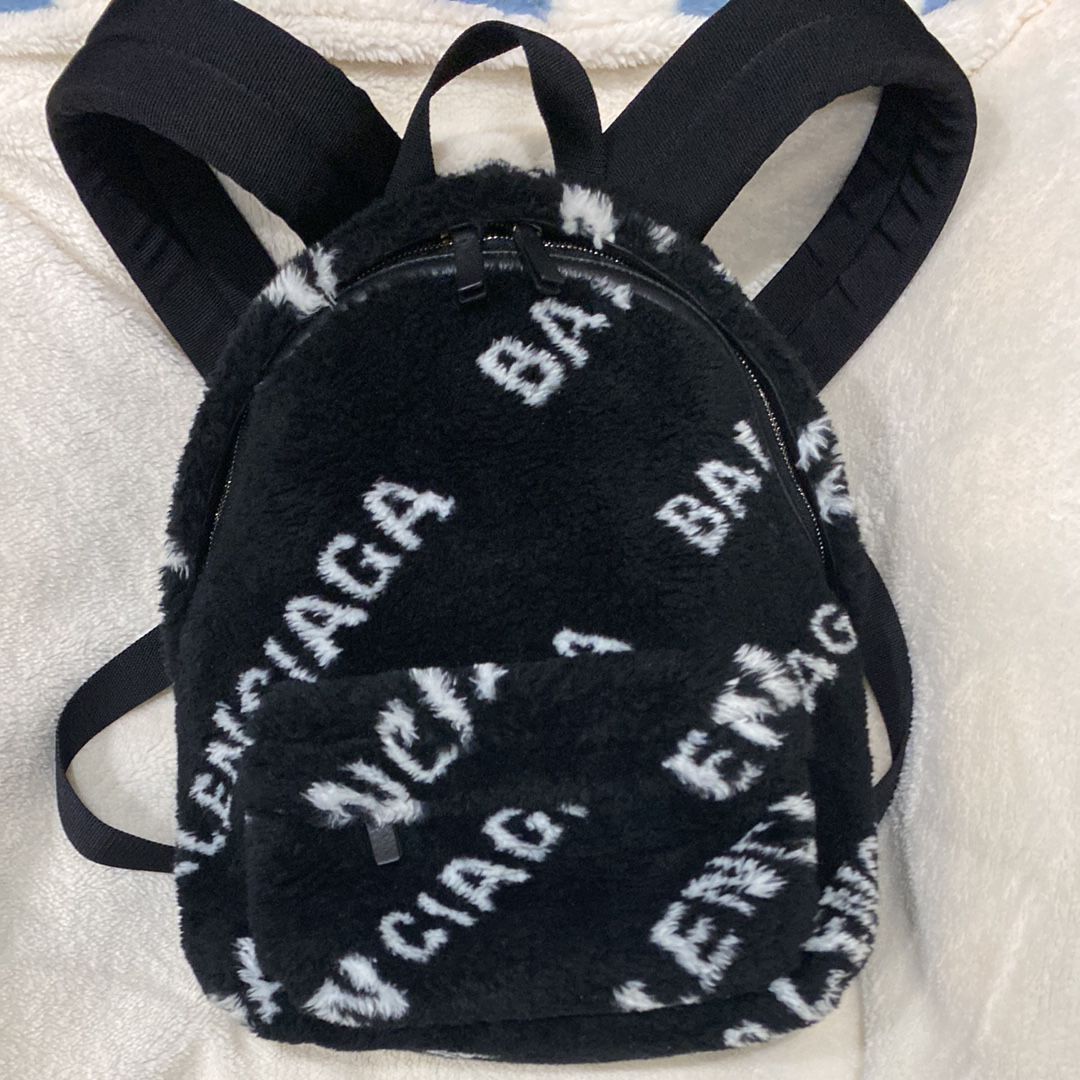 BALENCIAGA Everyday Fur Backpack S "Black"
