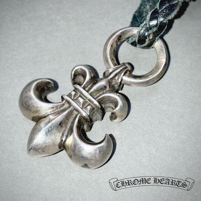 CHROME HEARTS クロムハーツ BSフレア ネックレス ペンダント レザーブレイド ボロチップ アクセサリー シルバー Silver 925 ★人気高騰中★