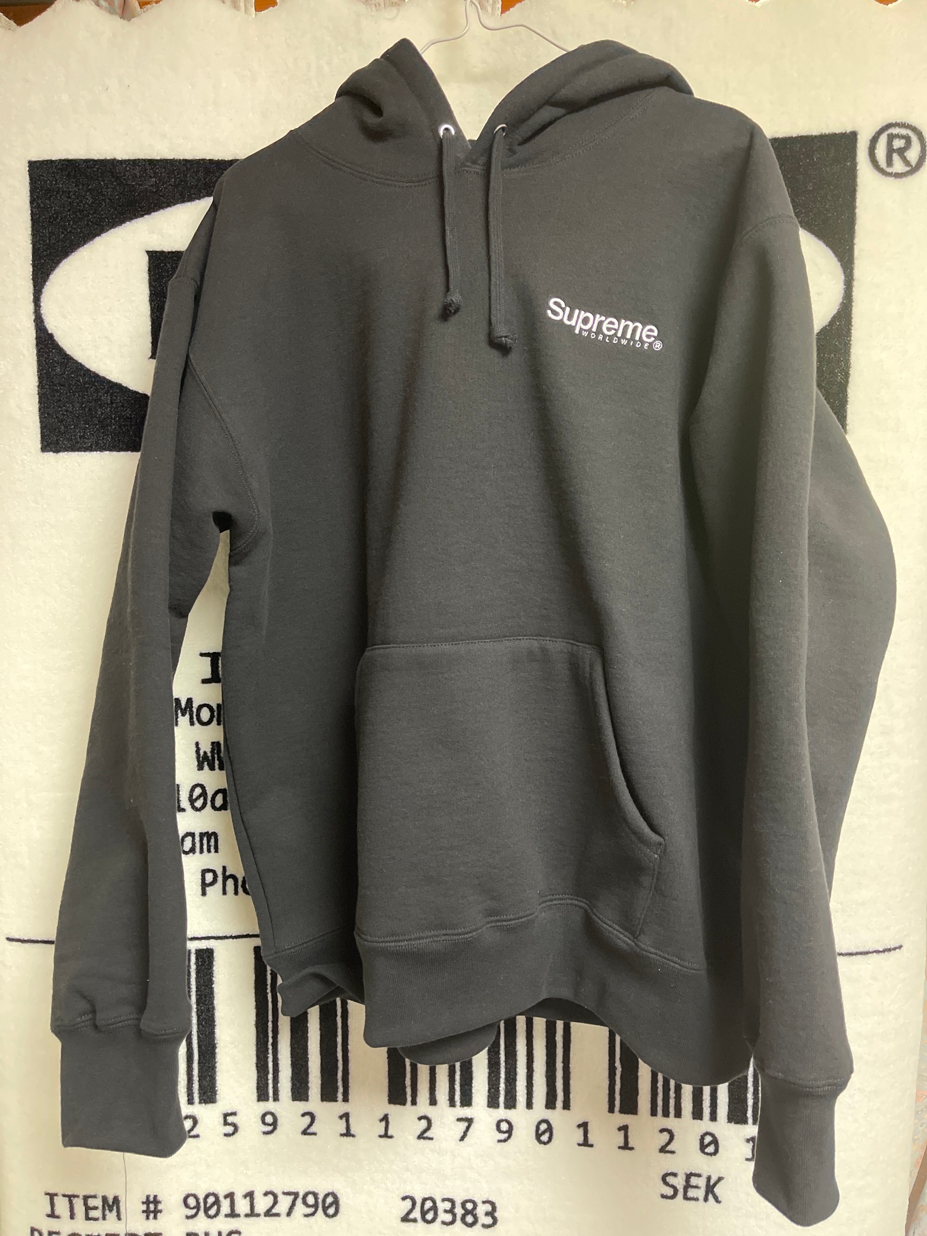Supreme Worldwide Hooded Sweatshirt "Black"