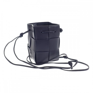 ボッテガヴェネタ BOTTEGA VENETA カセットミニクロスボディバケット 680217VCQC48837 ショルダーバッグ イントレチャート ブラック レディース【中古】【Aランク】