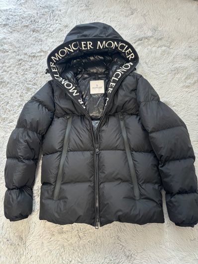 MONCLER Montcla Nylon Down Jacket "Black"
