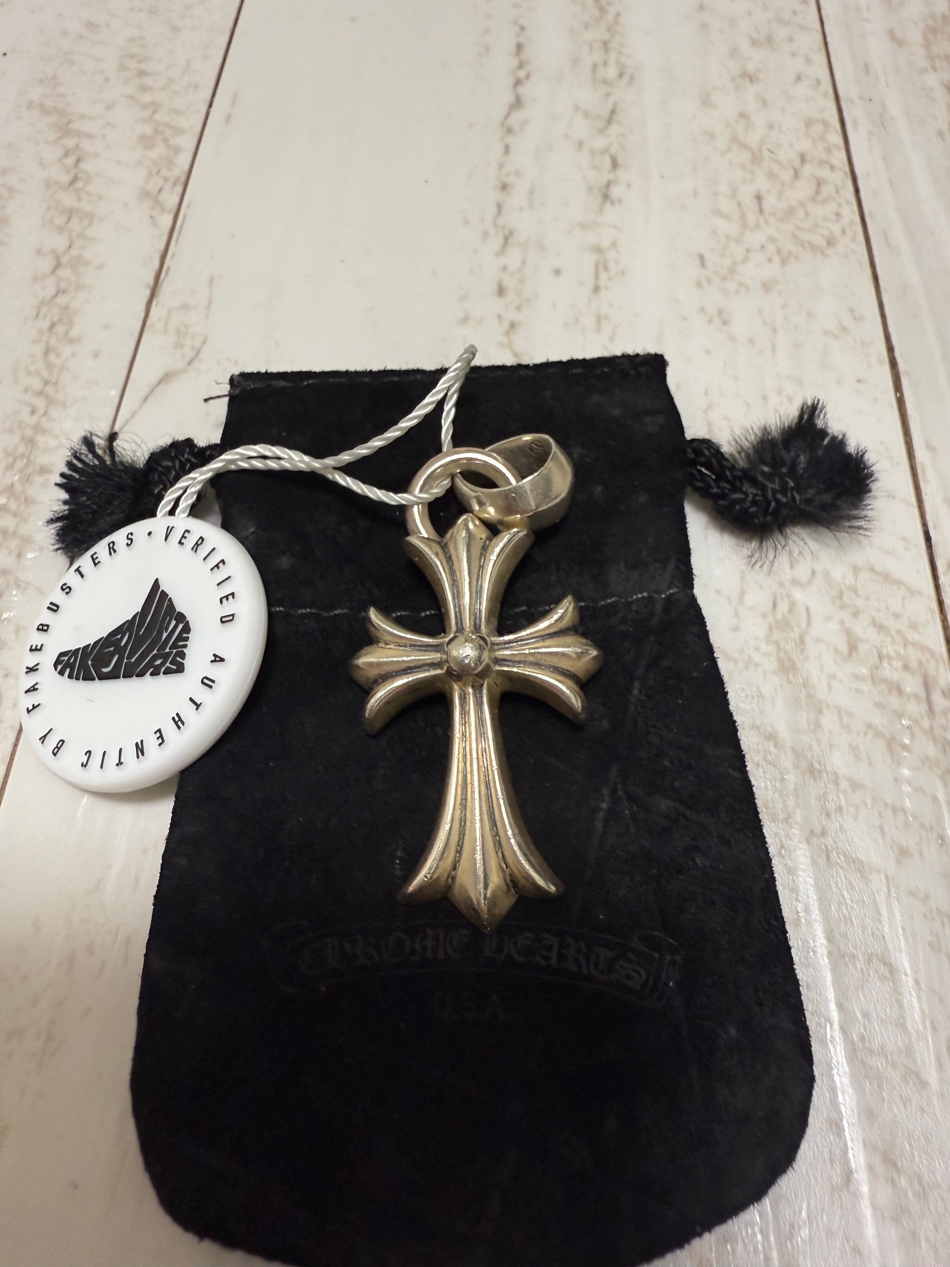 Chrome Hearts CH Cross Pendant Small / Plain Bail "Silver"