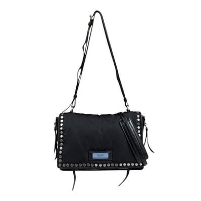B (目立った傷や汚れなし)】極美品 定番PRADA VELAナイロン B (目立った傷や汚れなし)】極美品 定番PRADA VELAナイロン