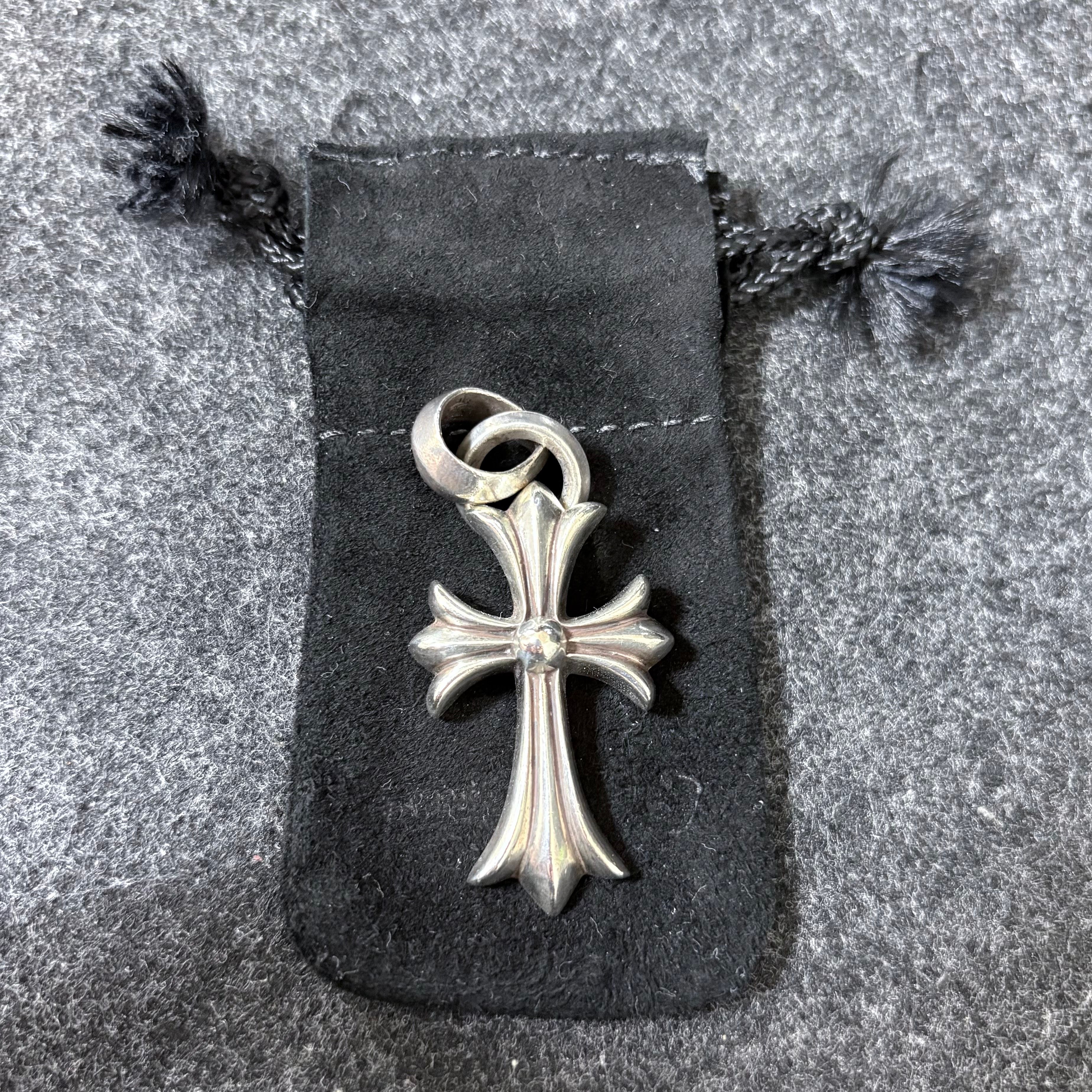 Chrome Hearts CH Cross Pendant Small / Plain Bail "Silver"