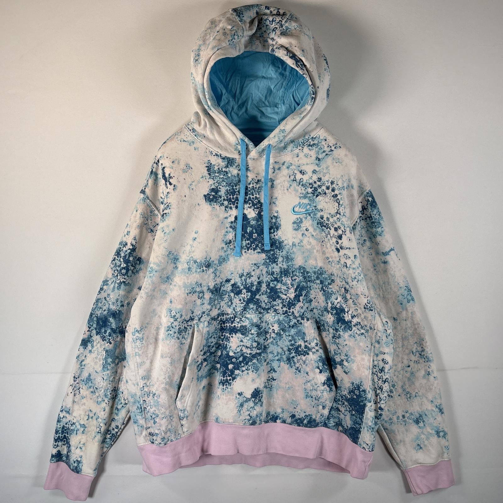 古着 ナイキ NIKE パーカー ワンポイントロゴ刺繍 マフポケット 大きいサイズ フーディー フード紐 XL  ホワイト 総柄 メンズ
