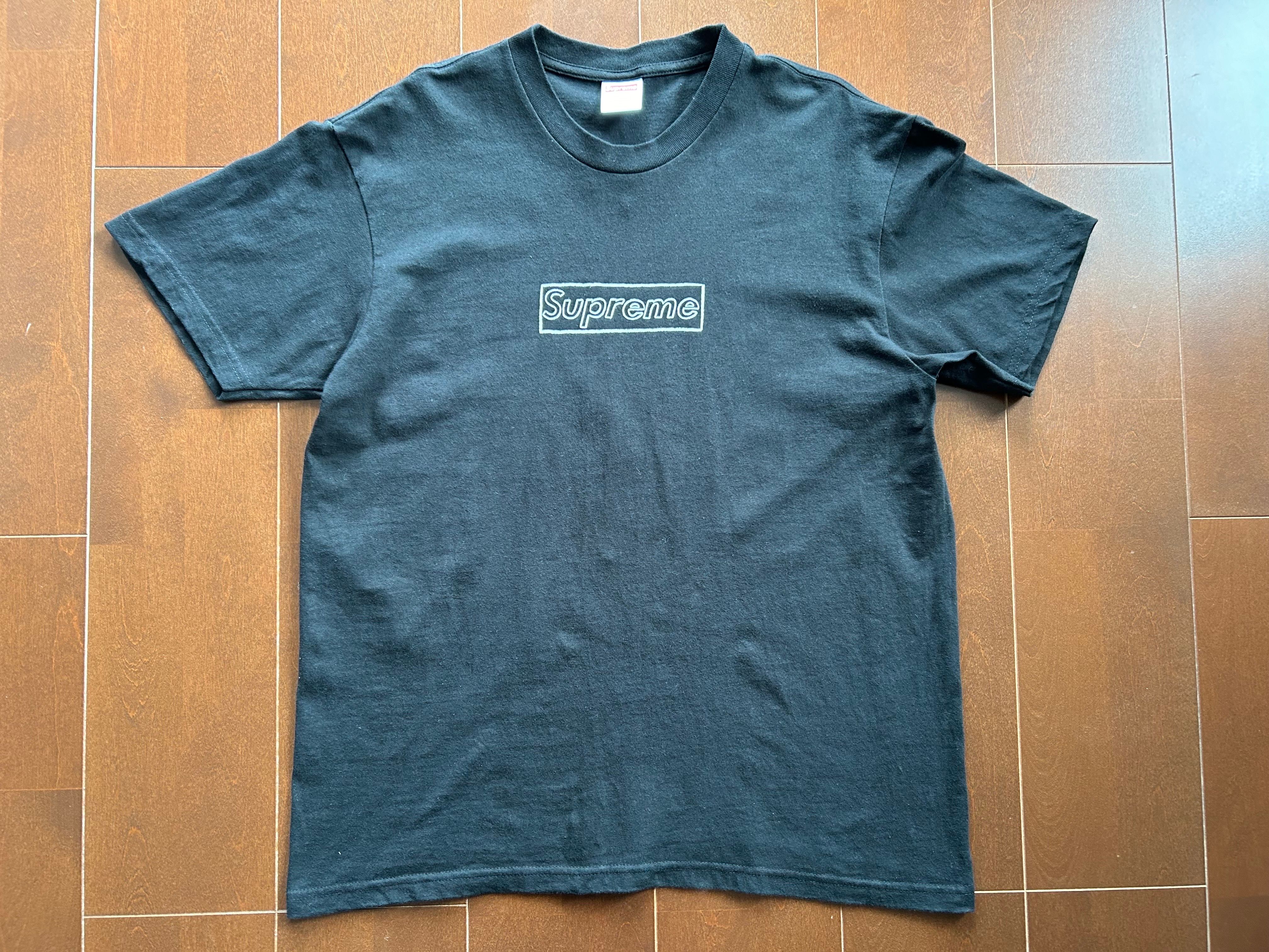 Supreme KAWS Chalk Logo Tee "Black"