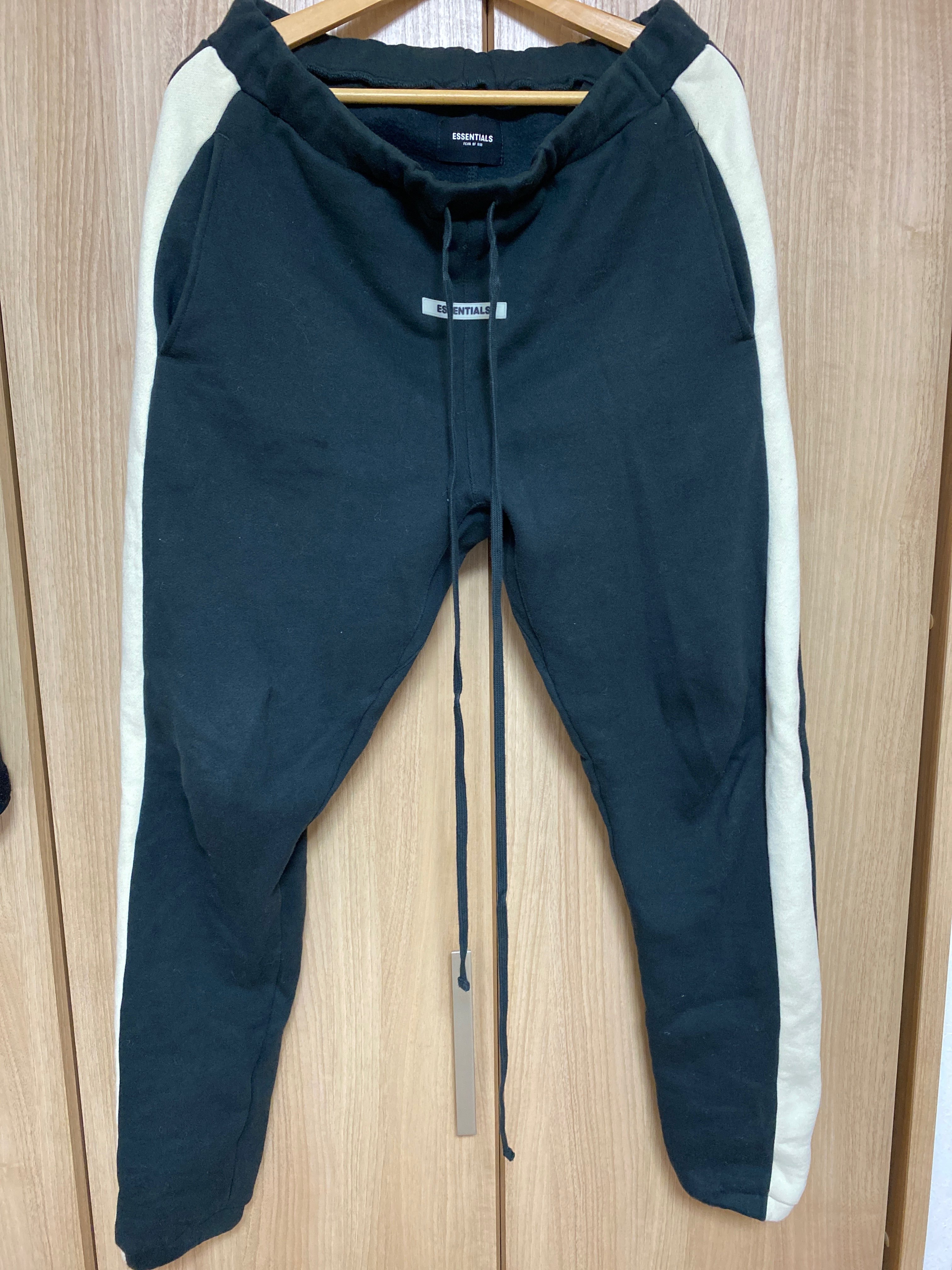 FEAR OF GOD ESSENTIALS Side Stripe Sweatpants (FW19) "Black"